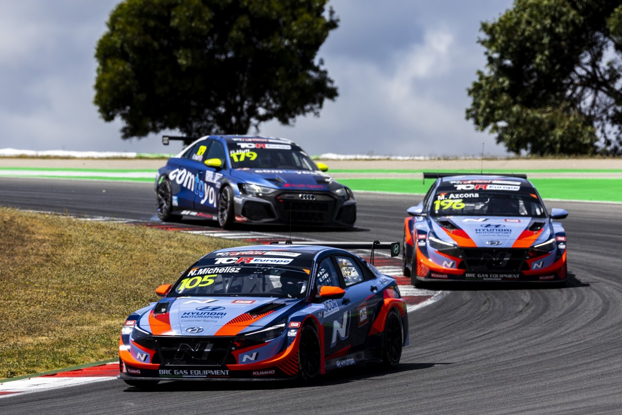 KUMHO DECLARES OPENING ROUND OF TCR WORLD TOUR  A SUCCESS 